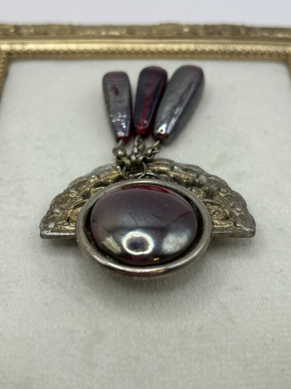 Vintage Art Deco Style Red Glass Dangle Brooch Ornate Metal Revival Jewelry MCM - Picture 6 of 10